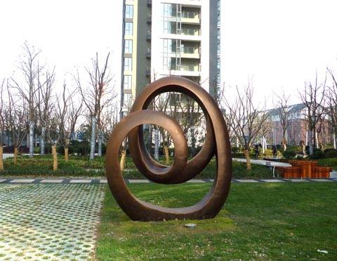 天鵝湖(hú)一(yī)号小(xiǎo)區(qū)群雕3