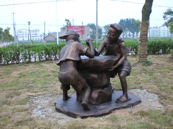 下(xià)塘計(jì)生(shēng)小(xiǎo)品雕塑《童趣》