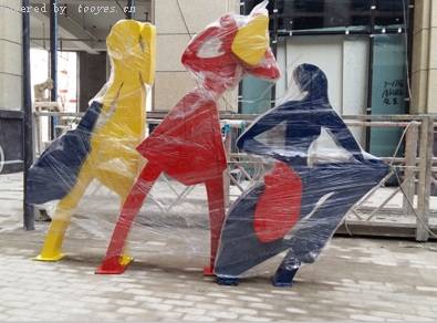 不(bù)鏽鋼雕塑